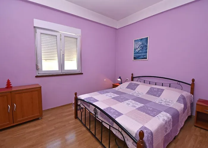 Apartment Meri- Near The Zadar Main Bus Station